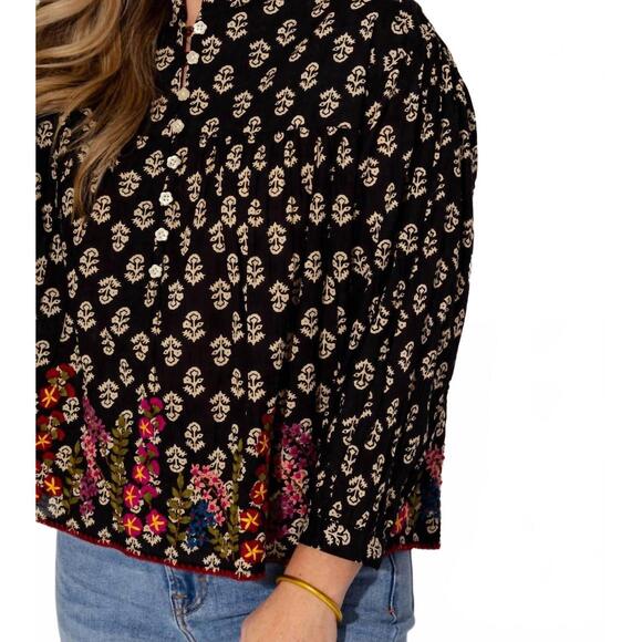 NEW IVY JANE field of flowers top in multi - Picture 4 of 5